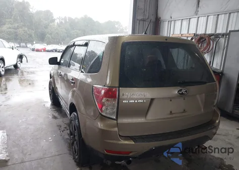 2009 Subaru Forester 2.5X из США, поврежденный, VIN JF2SH61699H761228